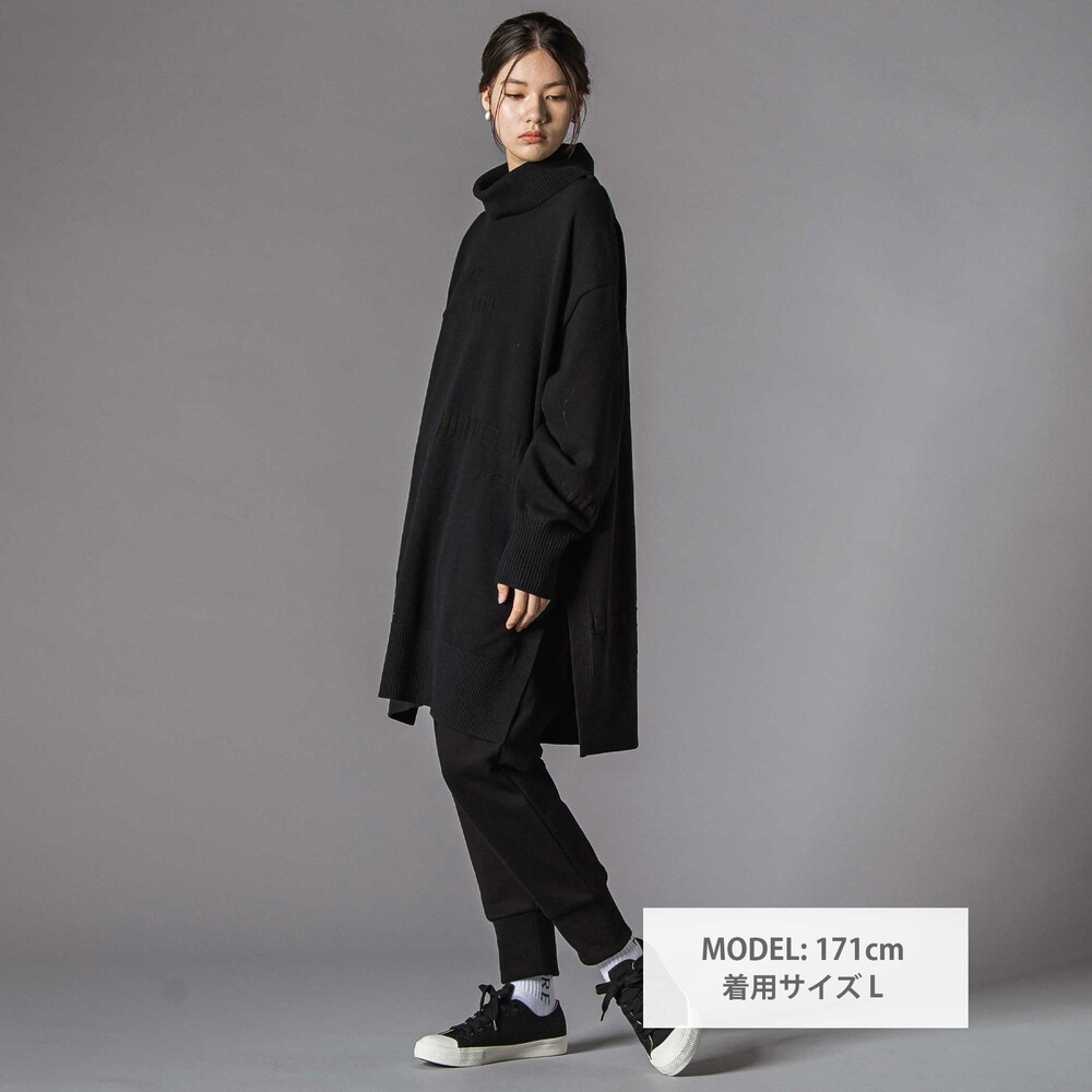 ロゴジャガードタートルネックロングセーター大人親子お揃い(145~175cm) ブラック M(145-160cm)