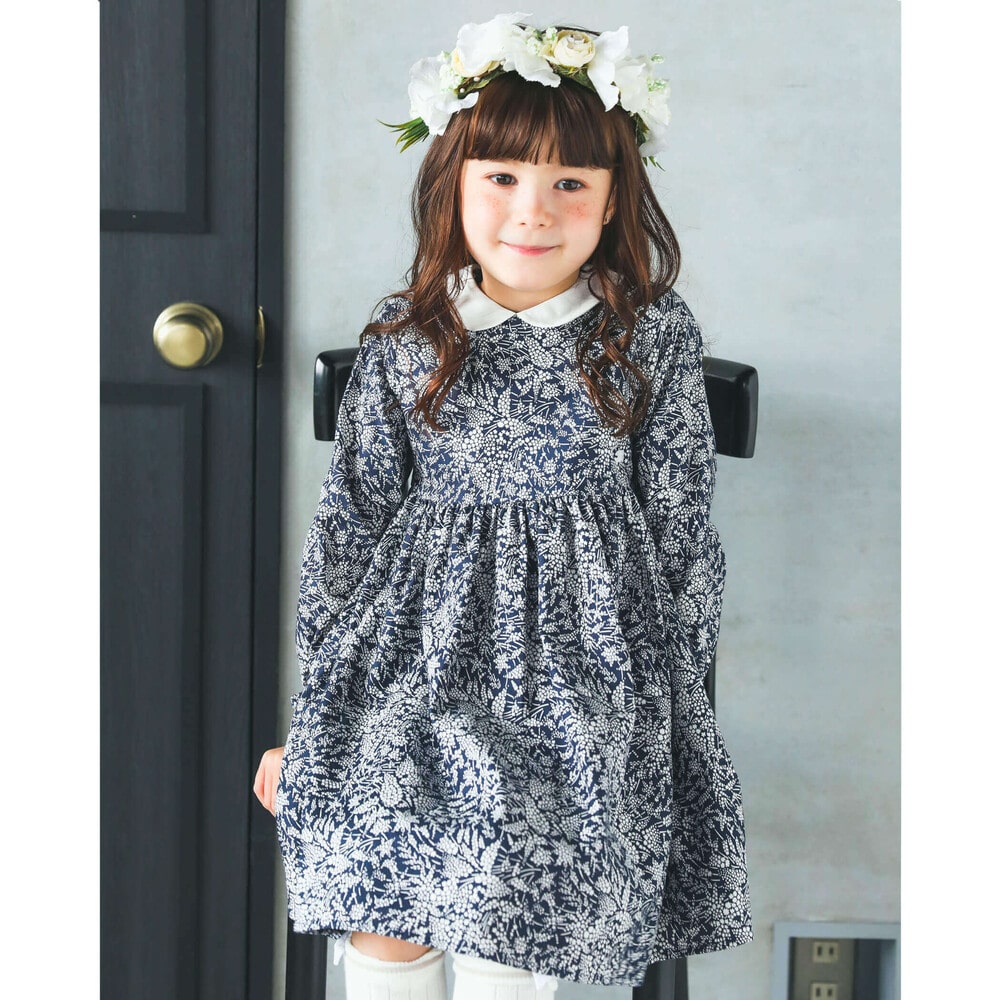 日本製 リバティ プリント Whispering Stars 襟 長袖 ワンピース 100 140cm 100cm ネイビー系 ワンピース 子供服べべの公式通販サイト Bebe Mall 日本製 リバティ プリント Whispering Stars 襟 長袖 ワンピース 100 140cm 100cm ネイビー系 ワンピース 子供服べべの公式通販サイト Bebe Mall