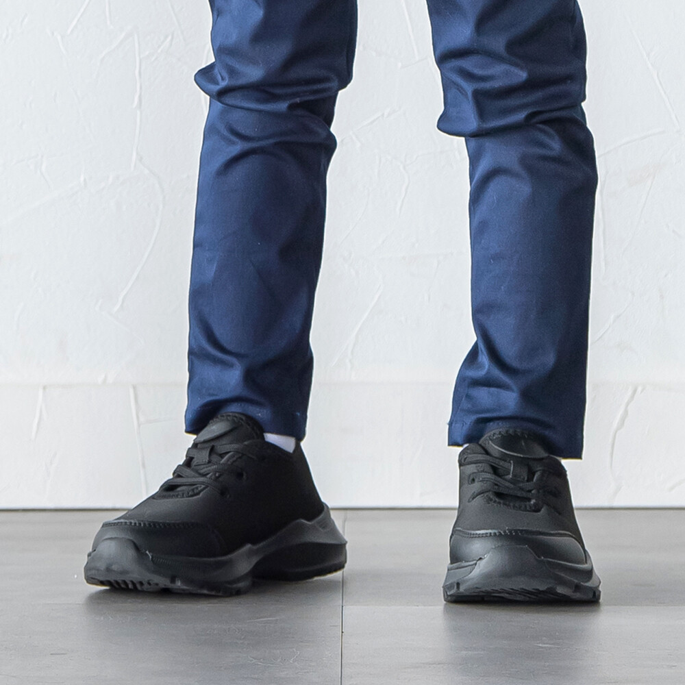 ボーイズストレッチスニーカー(15~21cm) ブラック 18cm