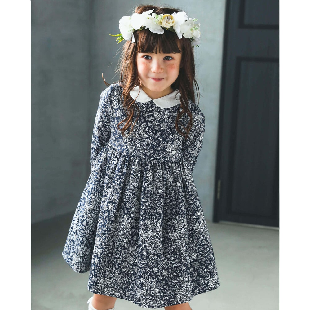 日本製 リバティ プリント Whispering Stars 襟 長袖 ワンピース 100 140cm 100cm ネイビー系 ワンピース 子供服べべの公式通販サイト Bebe Mall 日本製 リバティ プリント Whispering Stars 襟 長袖 ワンピース 100 140cm 100cm ネイビー系 ワンピース 子供服べべの公式通販サイト Bebe Mall