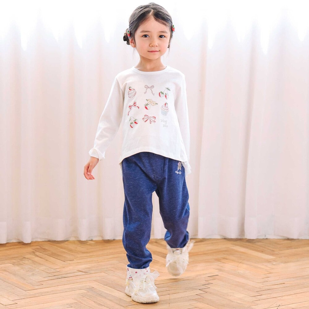 イチゴ刺しゅう裾フリル長袖Tシャツ(80~130cm) ピンク 80cm