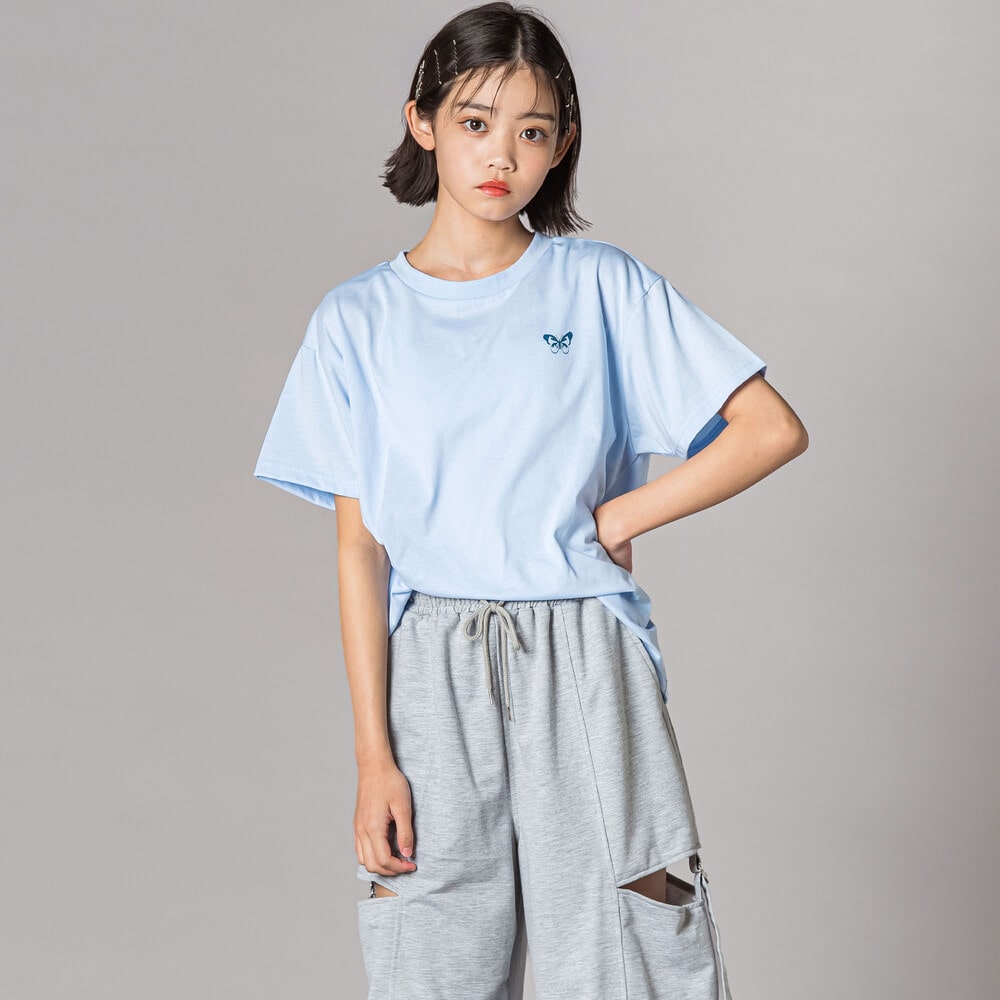 バックグラフィックバタフライTシャツ(130~160cm) ブルー 130cm