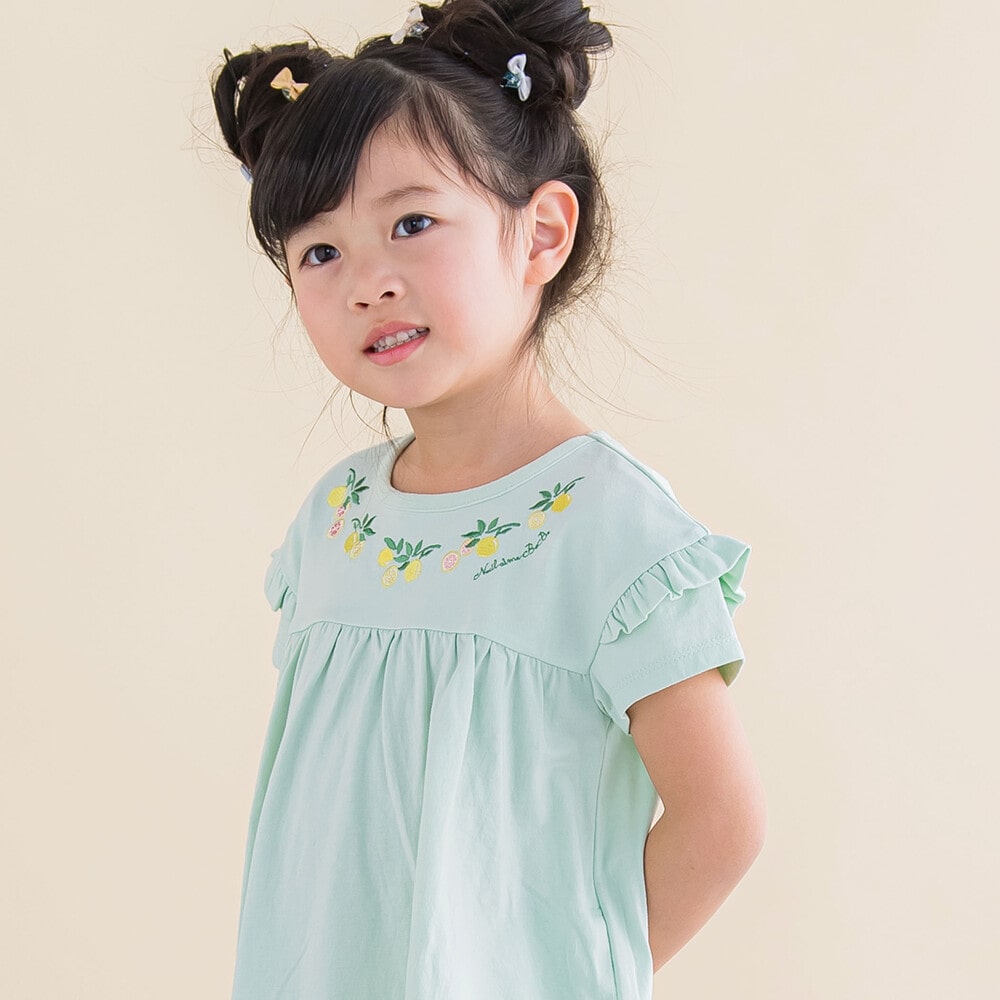 レモン刺繍フリルワンピース (80~130cm)(80cm グリーン): ワンピース【女の子・男の子の子ども服と言えば】レモン刺繍フリルワンピース  (80~130cm)(80cm グリーン): ワンピース【女の子・男の子の子ども服と言えば】-子供服べべの公式通販サイト 「BEBE  MALL」-子供服べべ ...