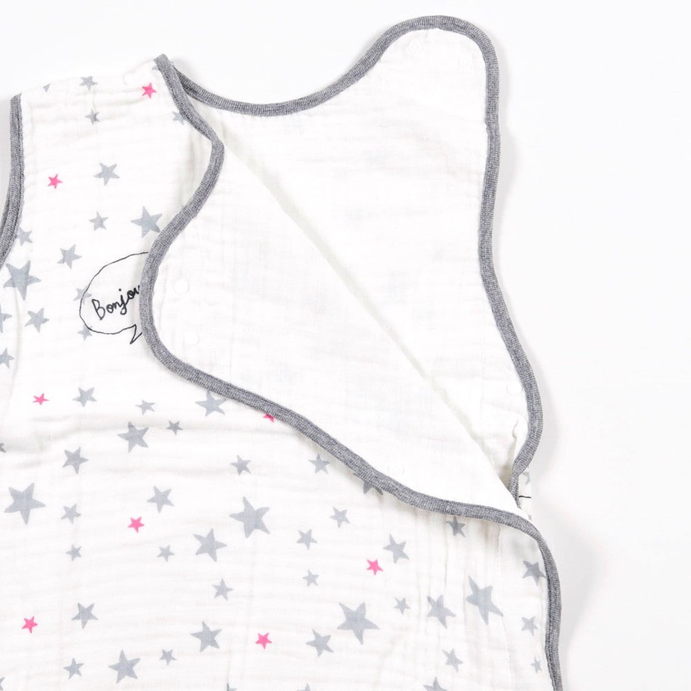 Bebe べべ Bebe Mall Official Online Storeガーゼ総柄プリントスリーパー ワンサイズ 星柄 ピンク系 新生児 ベビー ベベ モール オフィシャルオンラインストア Bebe べべ Bebe Mall Official Online Storeガーゼ総柄プリントスリーパー ワンサイズ 星柄 ピンク系 新生児 ベビー ベベ モール オフィシャルオンラインストア