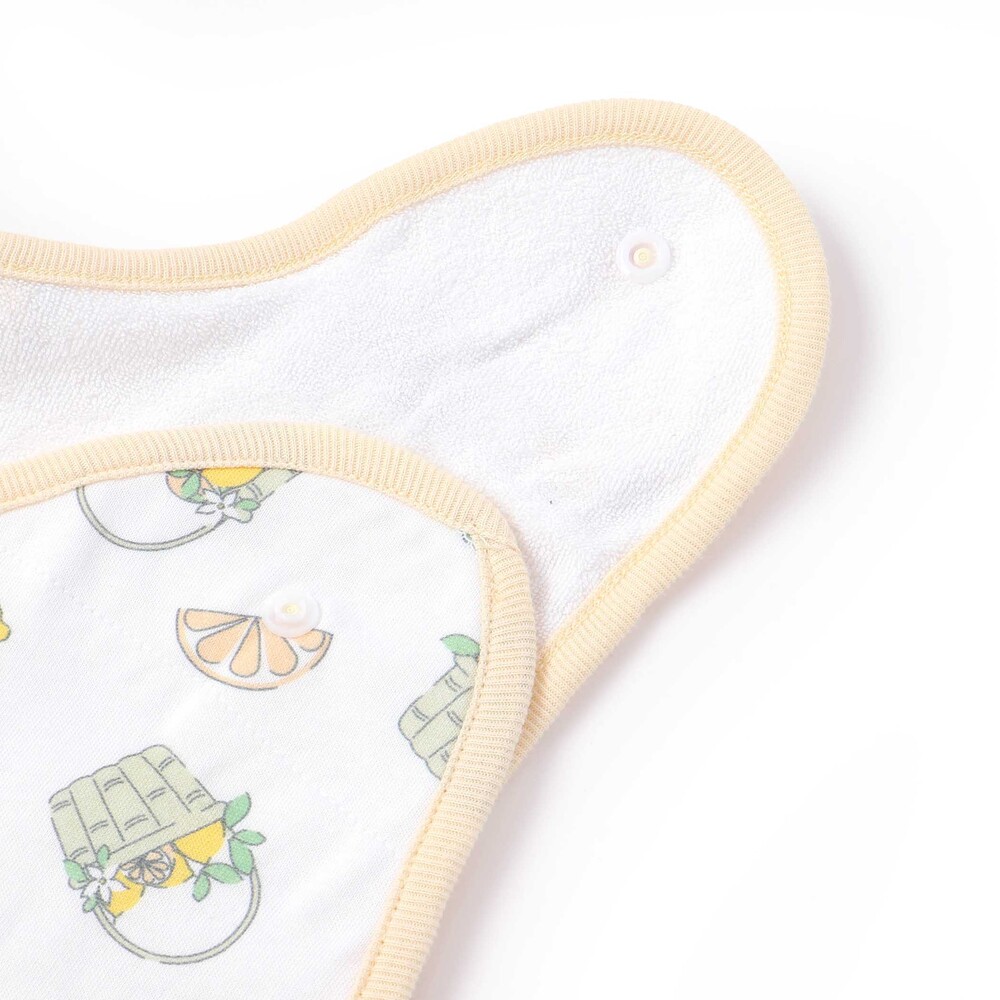 【UVカット/接触冷感/お揃い】レモンおもちゃ総柄スリーパーベビー ホワイト系 ワンサイズ