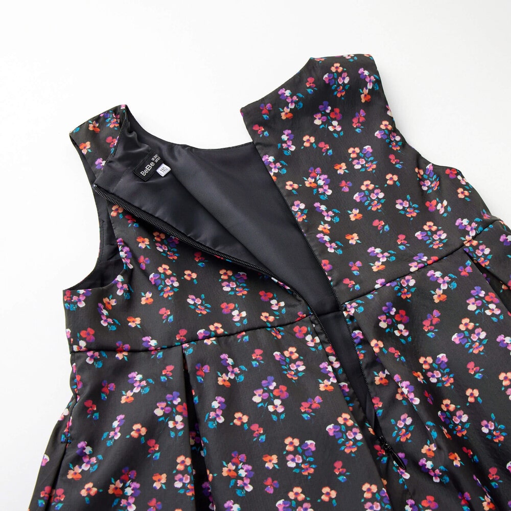 【日本製】【DEVEAUX】花柄タックワンピース(100~140cm) ブラック系 100cm