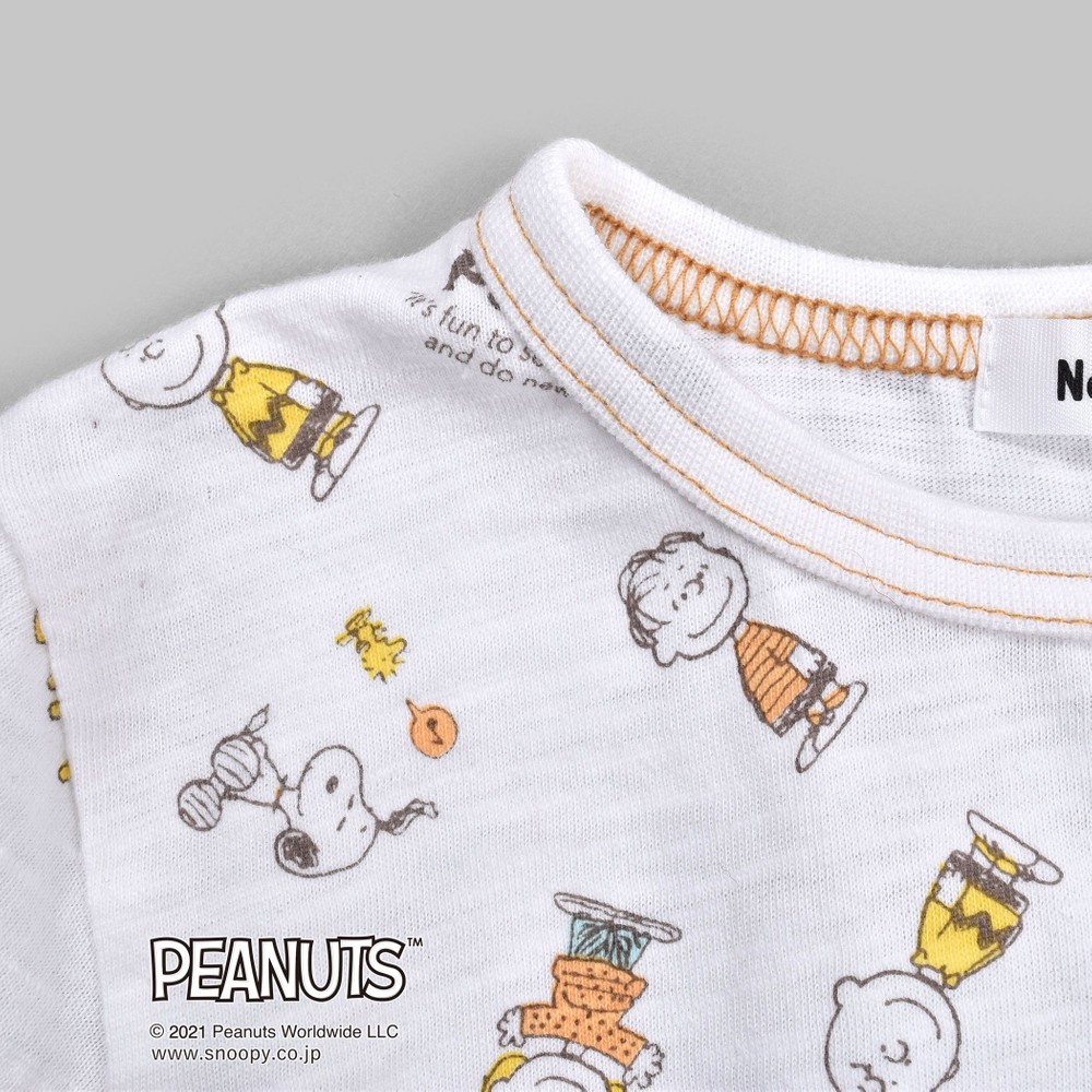 Bebe べべ Bebe Mall Official Online Store Snoopy Noeil Aime Bebeコラボアイテム 総柄 スヌーピー チャーリー ブラウン ロゴ ピーナッツ Tシャツ 100 130cm 100cm オフホワイト トップス ベベ モール オフィシャルオンラインストア Bebe べべ Bebe Mall Official Online Store Snoopy Noeil Aime Bebeコラボアイテム 総柄 スヌーピー チャーリー ブラウン ロゴ ピーナッツ Tシャツ 100 130cm 100cm オフホワイト トップス ベベ モール オフィシャルオンラインストア