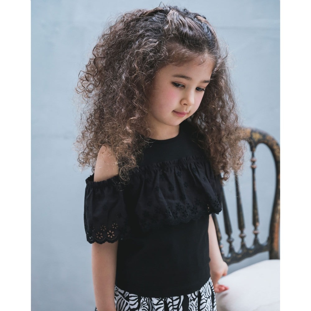花柄 刺繍 ローンレース オフショルダー Tシャツ 90 150cm 90cm ブラック トップス 子供服べべの公式通販サイト Bebe Mall