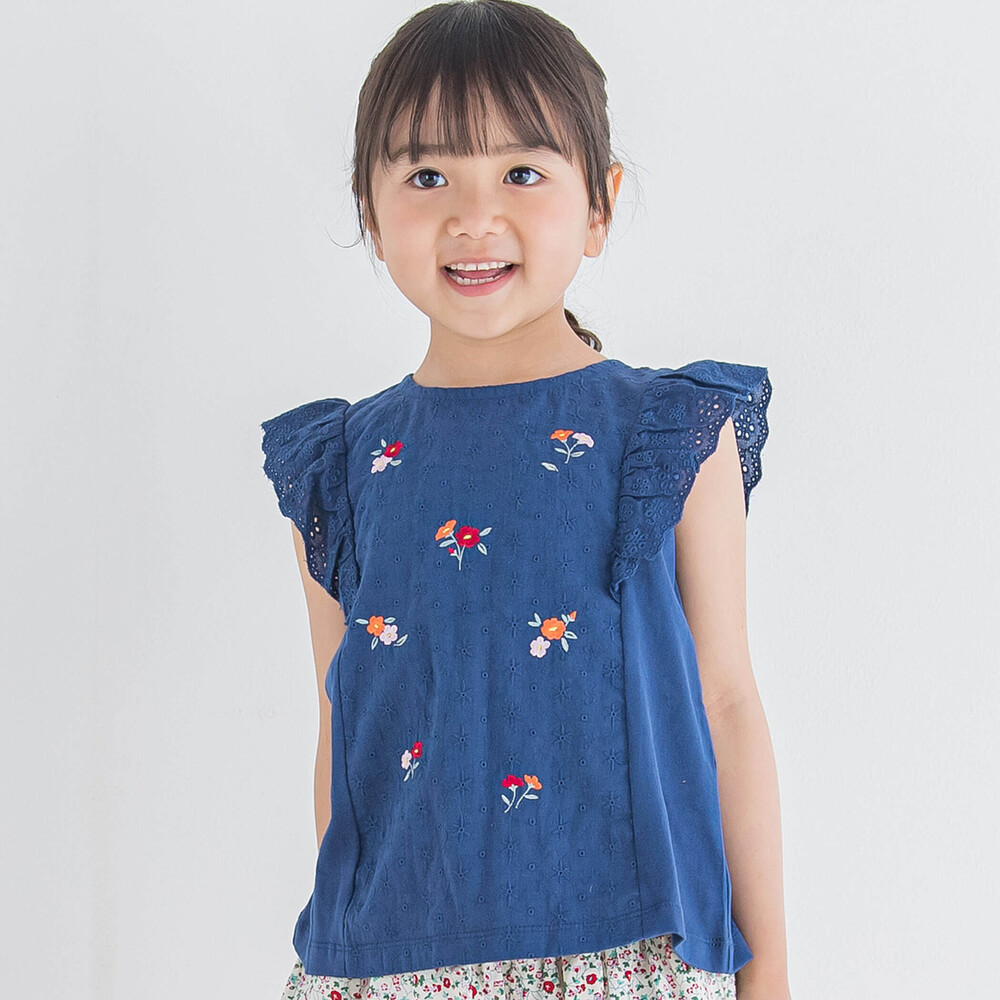 レース切替フラワー刺繍フリル袖Tシャツ(90~150cm)(90cm ネイビー): トップス【女の子・男の子の子ども服と言えば】レース切替フラワー刺繍 フリル袖Tシャツ(90~150cm)(90cm ネイビー): トップス【女の子・男の子の子ども服と言えば】-子供服べべの公式通販サイト 「BEBE  ...