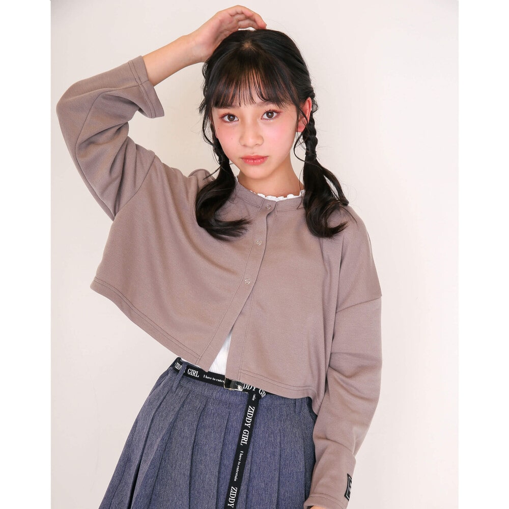 ベージュ