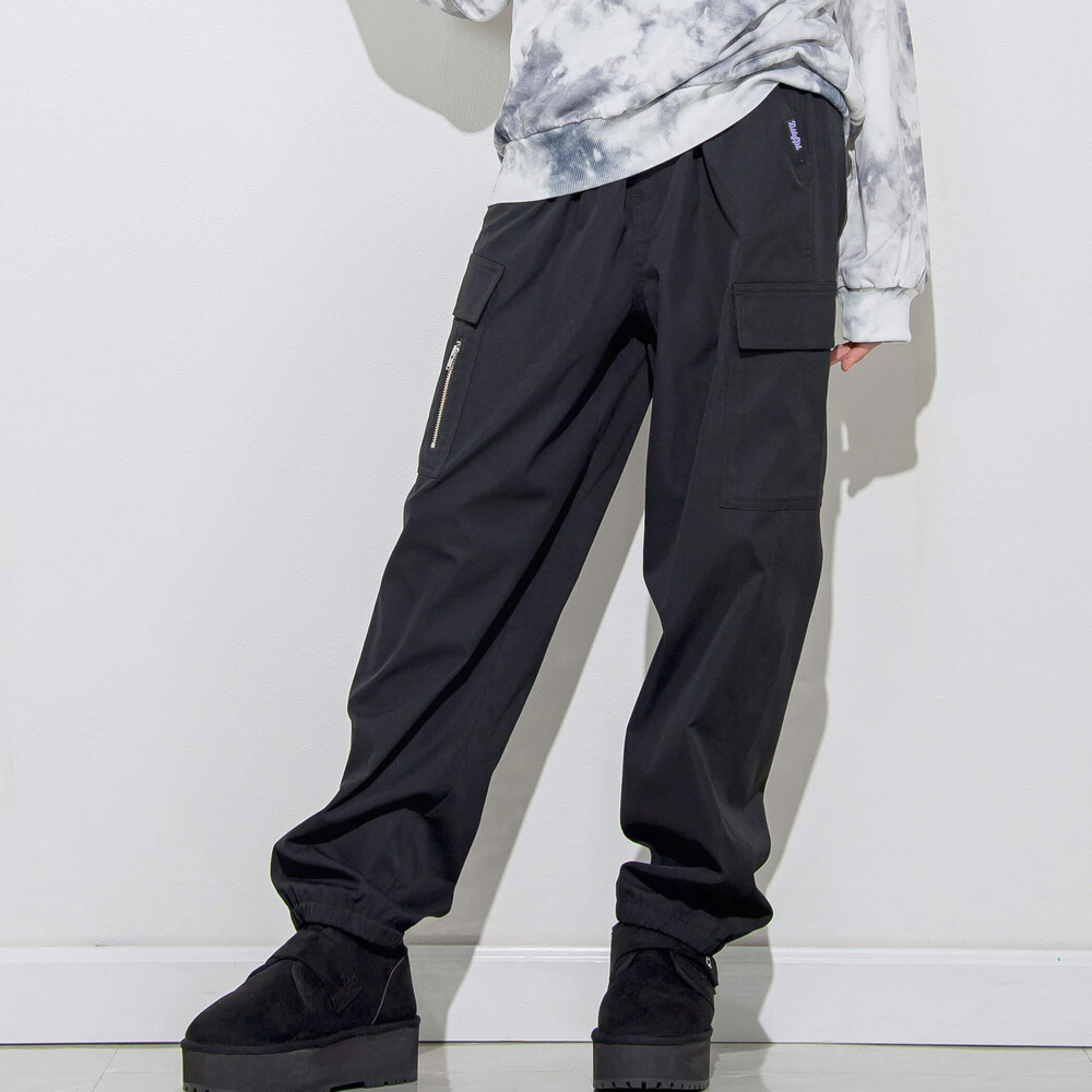 ジップ付きカーゴパンツ(130~160cm)(130cm ブラック): ボトム【べべモール公式】-子供服べべの公式通販サイト 「BEBE MALL」