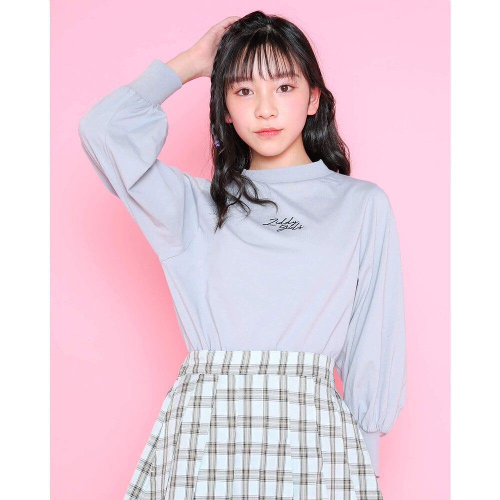ブルー