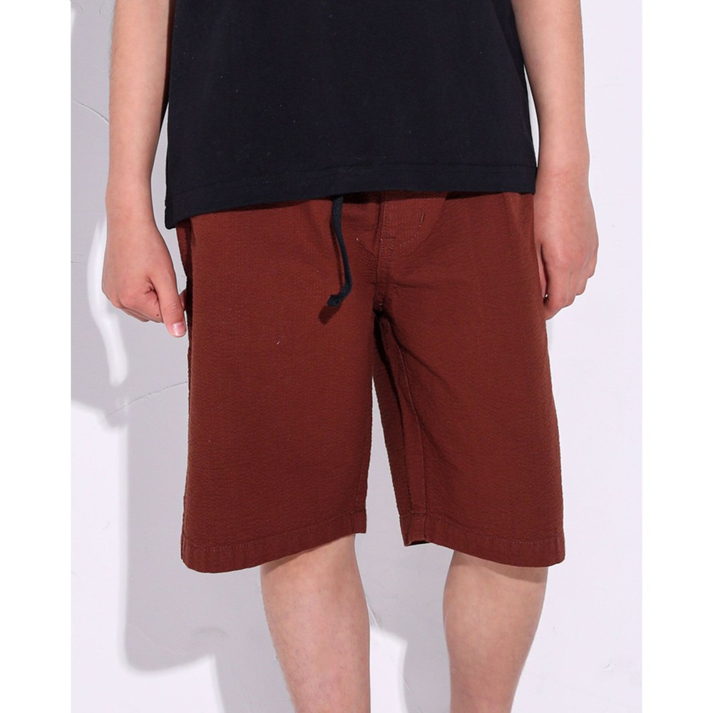 ブラウン