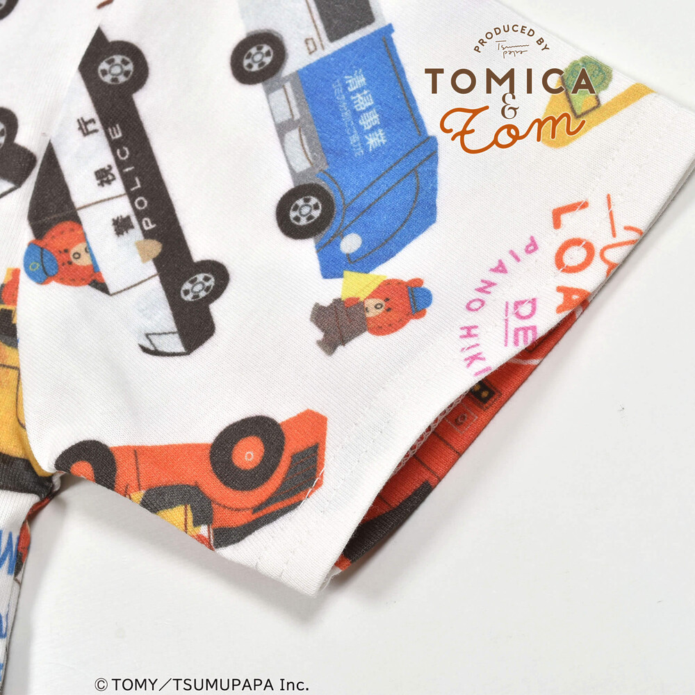 【トミカとトム×SLAPSLIPコラボアイテム】はたらくくるま総柄Tシャツ(80~120cm) オフホワイト系 80cm