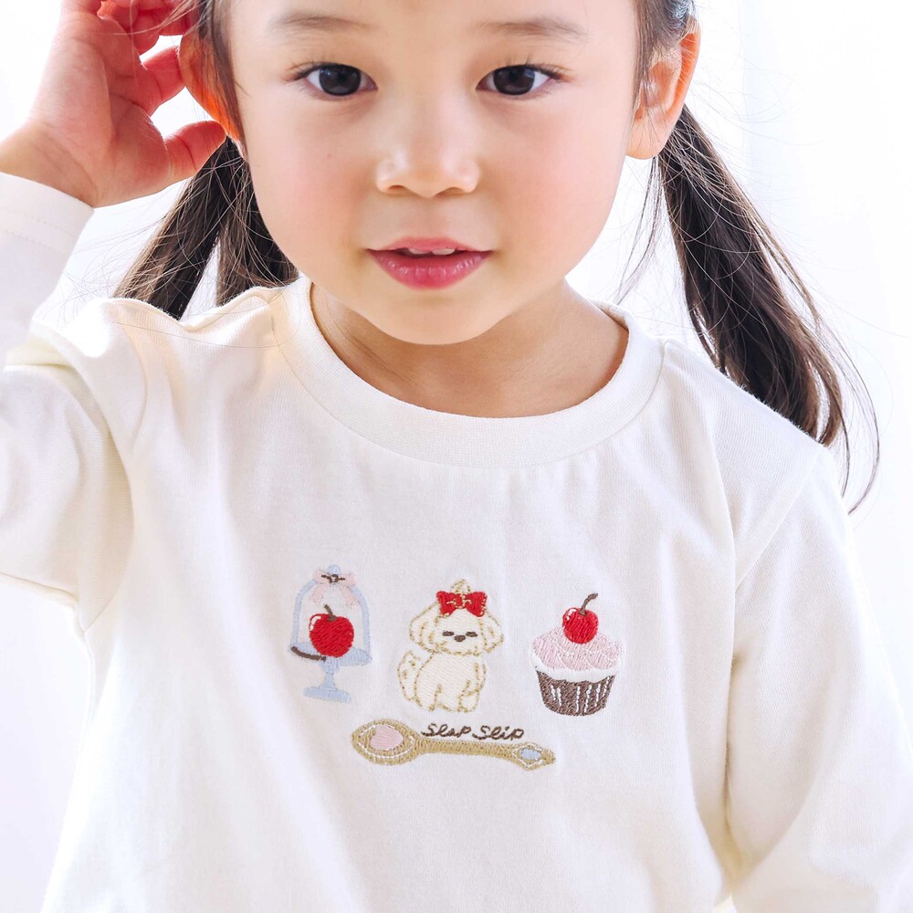 【スララク/防汚加工/オーガニックコットン】ときめきデザイン女の子長袖Tシャツ(80~130cm) ブラックドット×チェリー刺しゅう 80cm