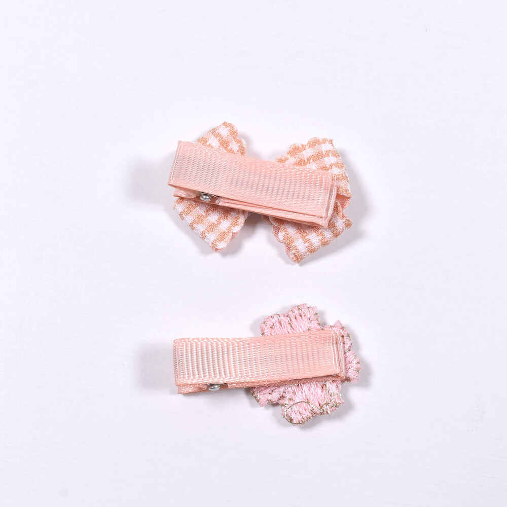 ꫛꫀꪝ【お花付きいちご】ベビーヘアクリップ キッズヘア