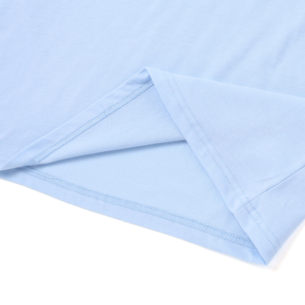 バックグラフィックバタフライTシャツ(130~160cm) ブルー 130cm