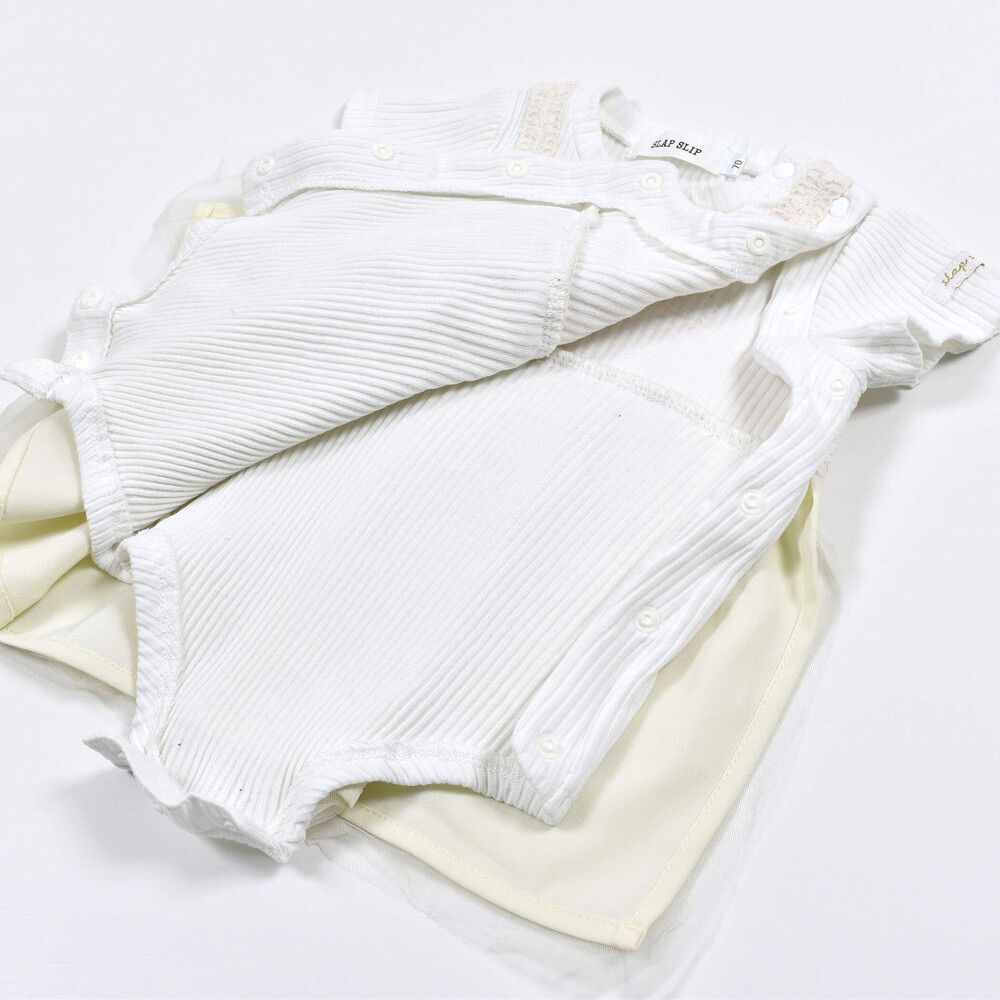 お揃い】チュールドッキング半袖ロンパースベビー(70~80cm)(70cm ピンク): 新生児/ベビー 【女の子・男の子の子ども服と言えば】【お揃い】チュールドッキング半袖ロンパースベビー(70~80cm)(70cm ピンク): 新生児/ベビー【女の子・男の子の子ども服と言えば】-子供服べべ ... HM ベビー服 ロンパース 半袖 80cm
