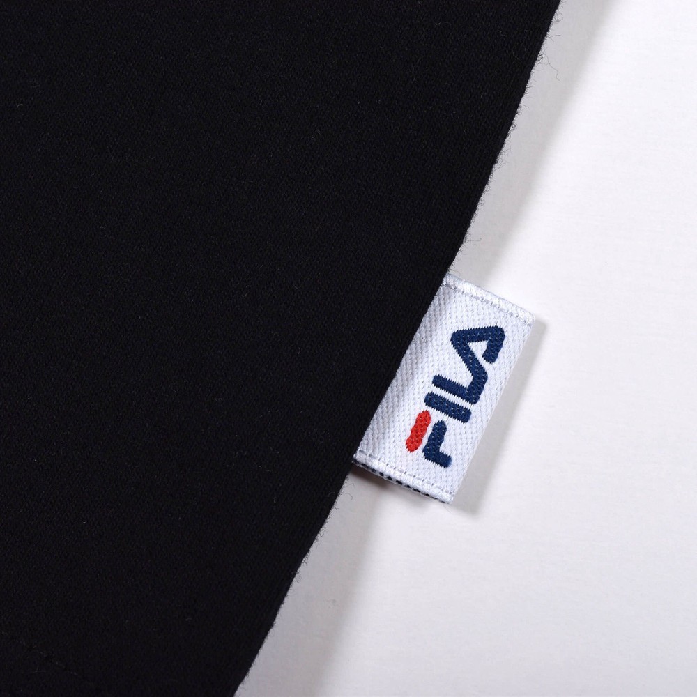 【 FILA × RADCUSTOM 】ロゴライン ワンポイント Tシャツ(120~160cm) ホワイト 120cm