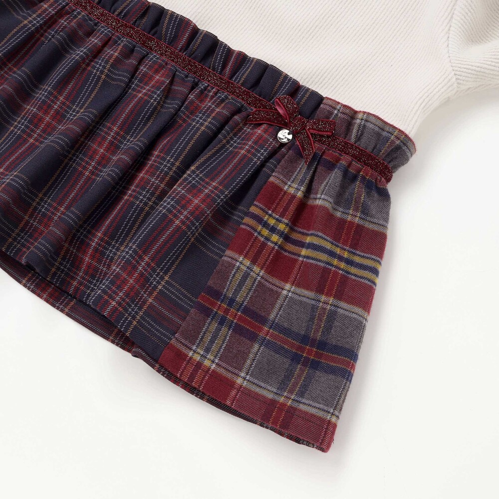 【お揃い】ハートいっぱい刺しゅうモチーフ切り替えチェックドッキングトレーナー(80~130cm) オフホワイト 80cm