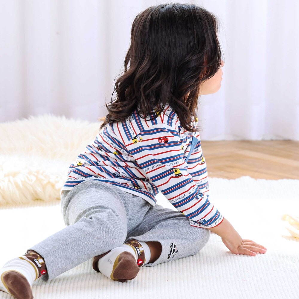 【スララク/防汚加工/オーガニックコットン】わくわくデザイン男の子長袖Tシャツ(80~130cm) ネイビー×ワニ恐竜消防車 80cm