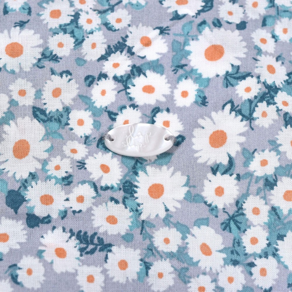 子供服べべの公式通販サイト Bebe Mall スカラップ 花柄 ワンピース 80 130cm 80cm グレー系 ワンピース ベベ モール オフィシャルオンラインストア