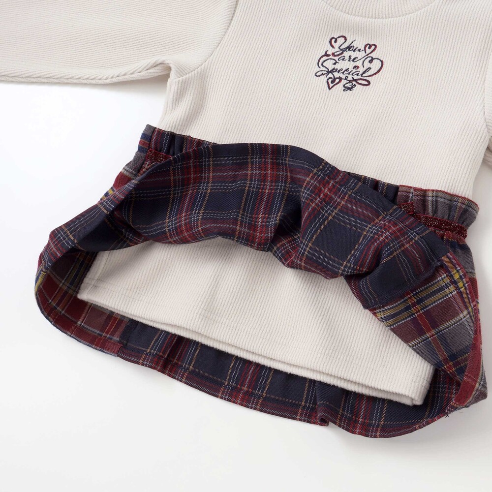 【お揃い】ハートいっぱい刺しゅうモチーフ切り替えチェックドッキングトレーナー(80~130cm) オフホワイト 80cm