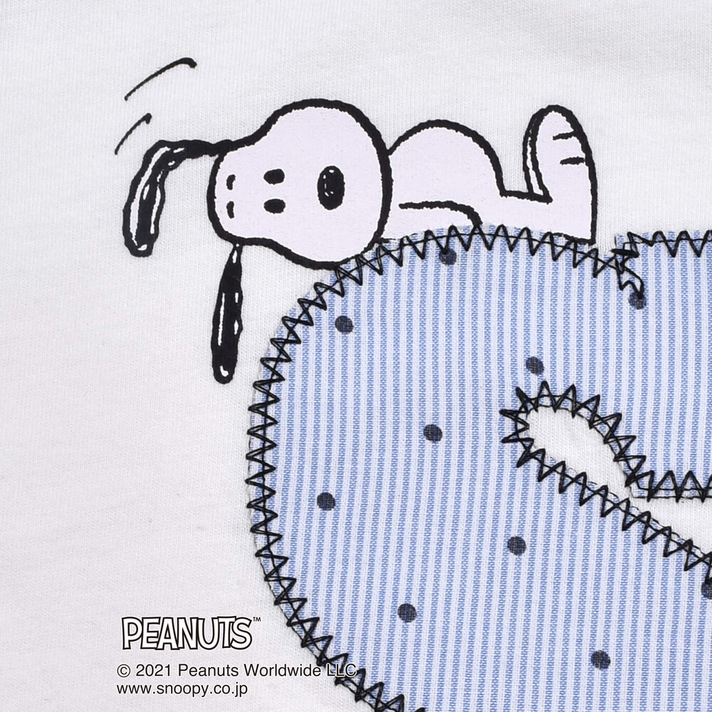 Bebe べべ Bebe Mall Official Online Store Snoopy Slap Slipコラボアイテム スヌーピー チャーリー ブラウン ピーナッツ パッチ 天竺 Tシャツ 80 130cm 80cm ベージュ トップス ベベ モール オフィシャルオンラインストア