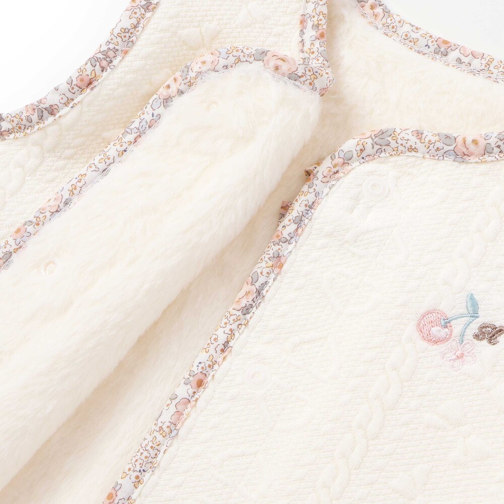 【お揃い】リバーシブル刺しゅうベストベビー(70~80cm) ピンク ワンサイズ