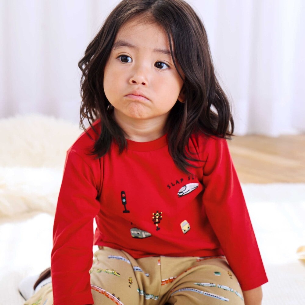 【スララク/防汚加工/オーガニックコットン】わくわくデザイン男の子長袖Tシャツ(80~130cm) ネイビー×ワニ恐竜消防車 80cm
