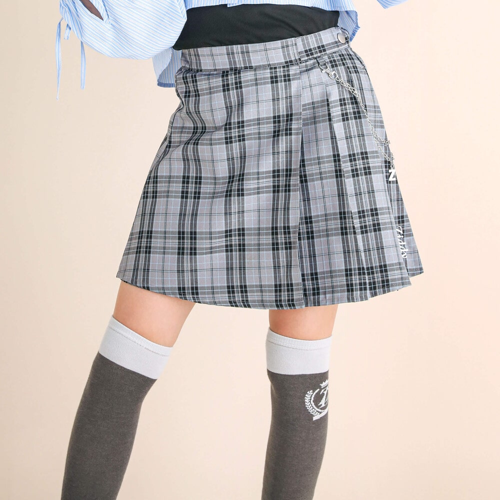 チェーン付きチェック柄プリーツスカパン