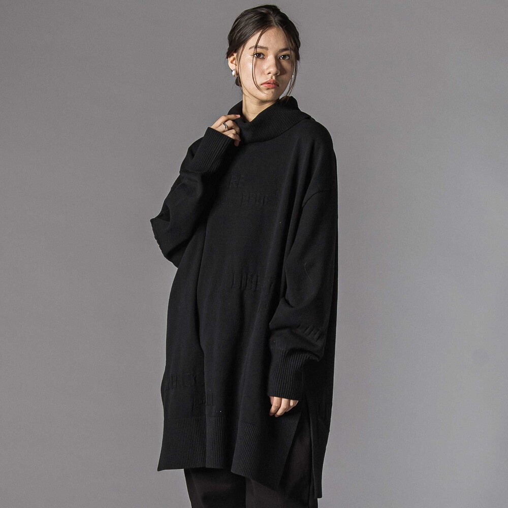 ロゴジャガードタートルネックロングセーター大人親子お揃い(145~175cm) ブラック M(145-160cm)