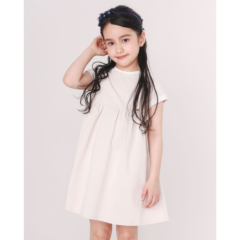 Bebe べべ Bebe Mall Official Online Storeフォーマル ポンチ レース フレア 半袖 ワンピース 90 140cm 90cm ベージュ ワンピース ベベ モール オフィシャルオンラインストア Bebe べべ Bebe Mall Official Online Storeフォーマル ポンチ レース フレア 半袖 ワンピース 90 140cm 90cm ベージュ ワンピース ベベ モール オフィシャルオンラインストア