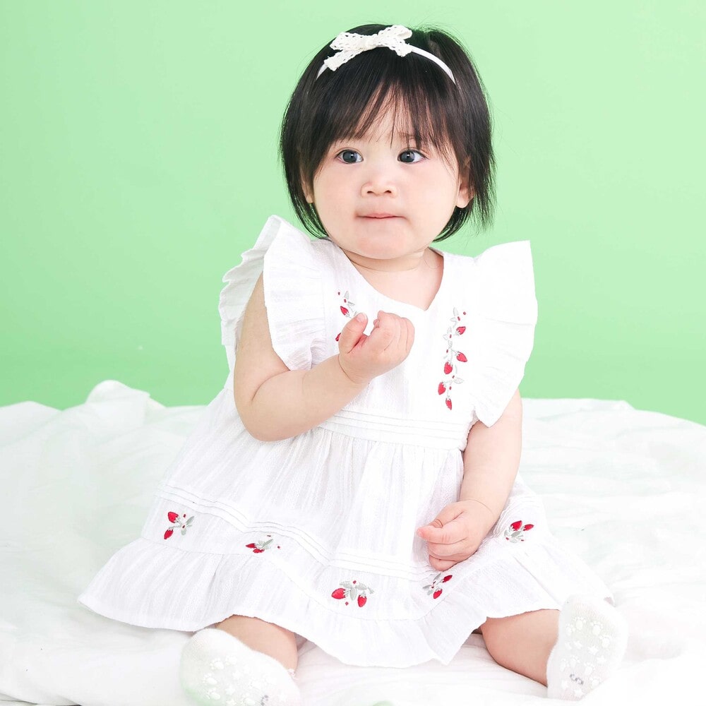 ピンタックティアードワンピースブルマ付きセットアップベビー(70~80cm) ホワイト ワンサイズ