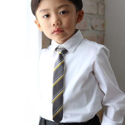 レジメンタルネクタイ