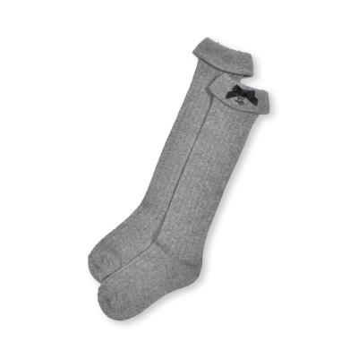 ロゴ刺繍ハイソックス(13~24cm)