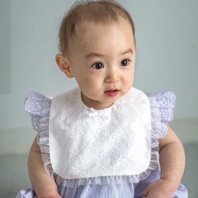 スクエア型ワンポイントリボンチュールデザインスタイ