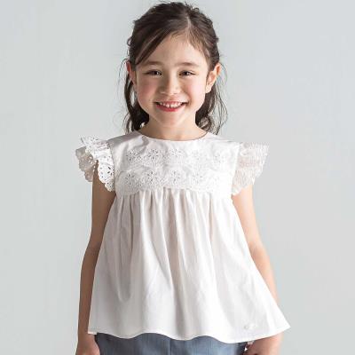 【お揃い】パンチングレーススカラップ切り替えフリル袖ブラウス(100～140cm)