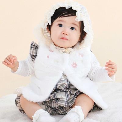 花リボン刺しゅうベストベビー(70~80cm)