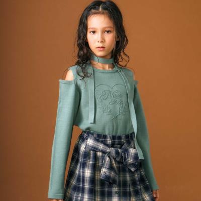 肩開きハートロゴ入りジャガードニット(110~150cm)