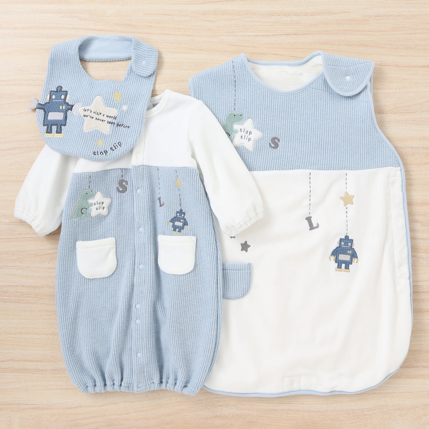 お揃い素材のスリーパー・２wayロンパース・スタイ