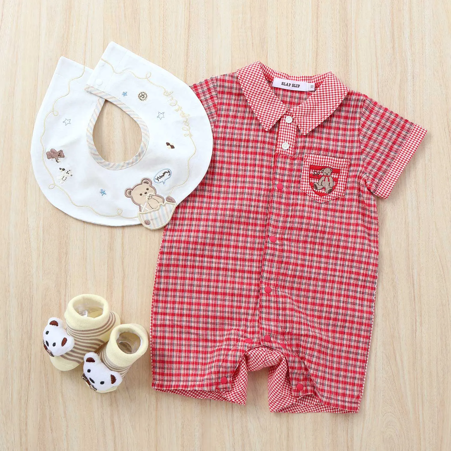 上品なチェックのシャツロンパース&スタイと靴下