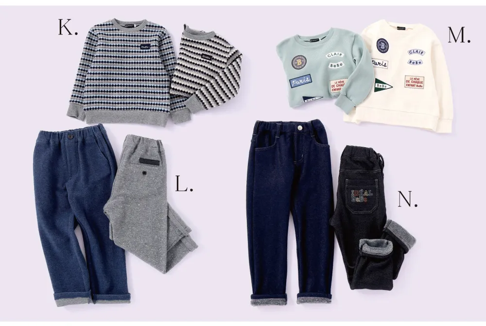 BeBe 2025年秋冬11月 ボーイズ「氷河を探検」テーマのニット、パンツ、トレーナーなどのコーディネートアイテム