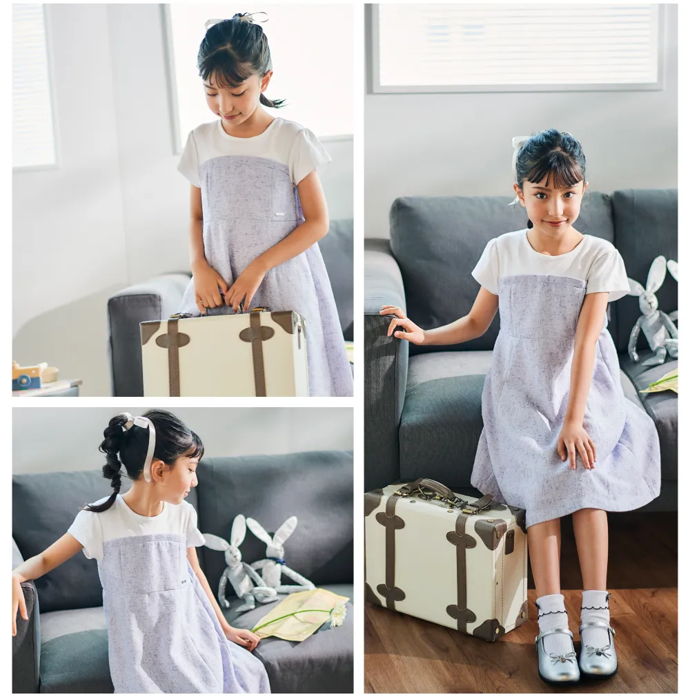 リリアナ着用、BeBe（ベベ）のロゴTシャツとジャンパースカートのアイテム詳細