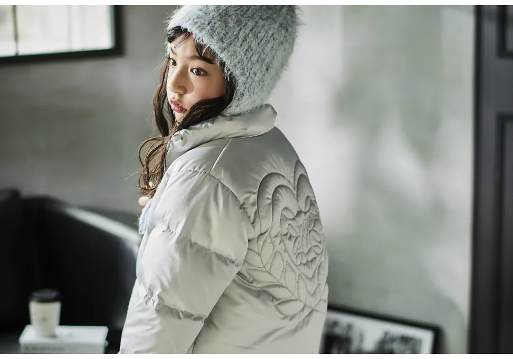 nexchic（ネクシック）2025年秋冬 モデル リリアナ着用 メインコーディネート