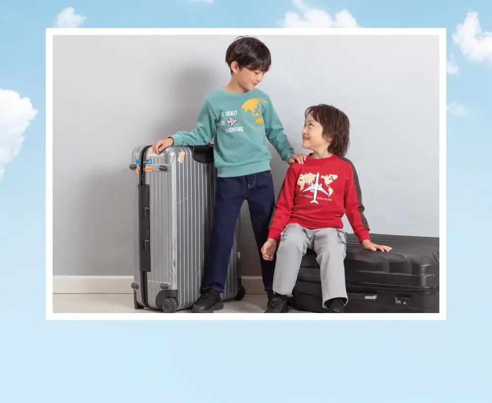 BeBe × JAL コラボコレクション 第3弾。子供服と旅のイメージ