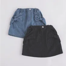 ボウタイ付きシャツ