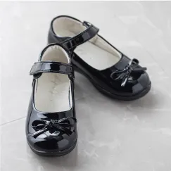 セレモニーコーデに使用された小物