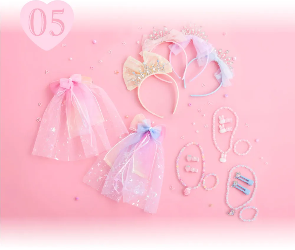 お花のモチーフとラメをあしらったチュールスカッツの着用カット