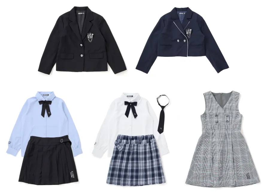 ZIDDY 2024年卒服のクールなクラシカルスタイルでポーズをとる小学生モデル